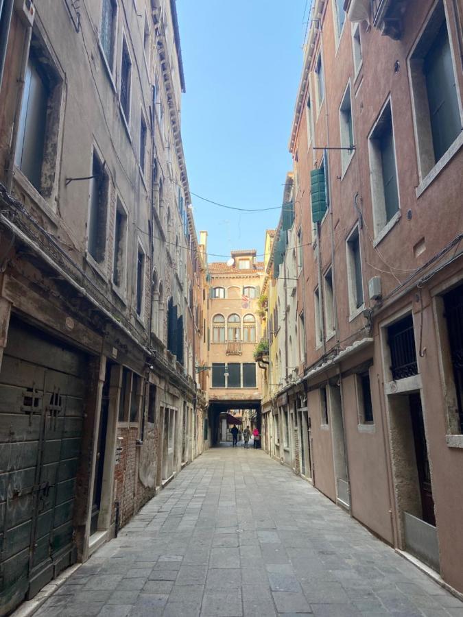 Casa Tella * Venecia